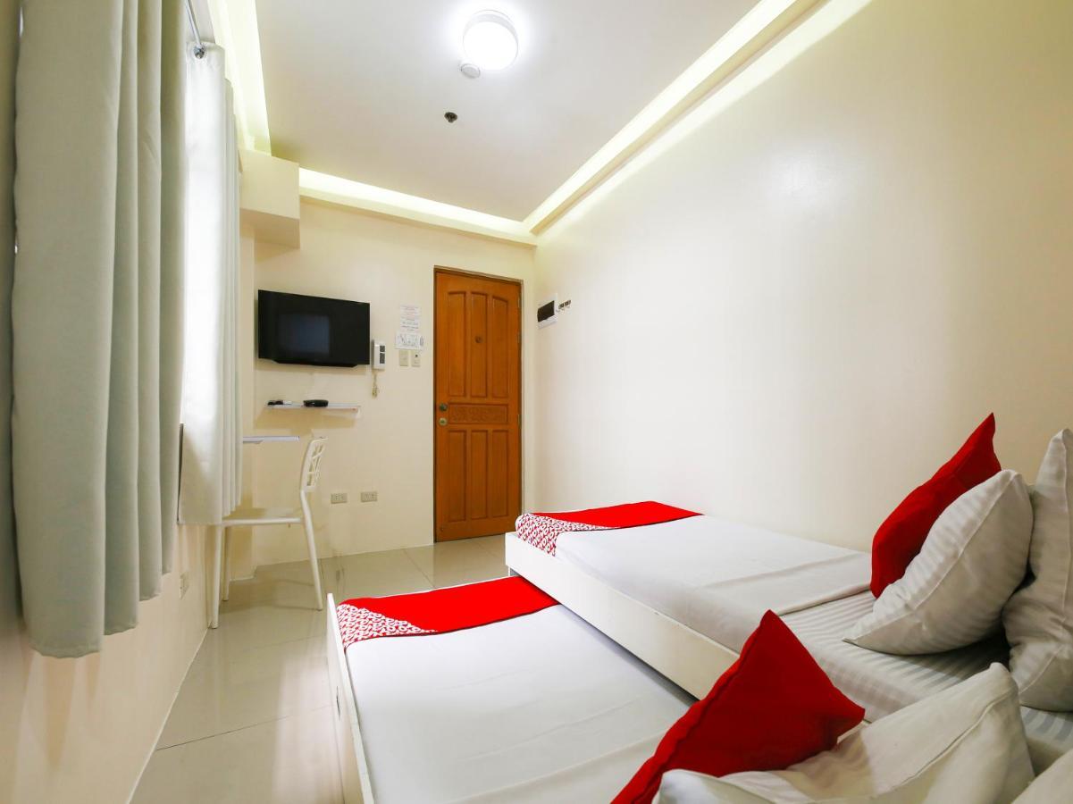 Oyo 783 Freemont Place Otel Pasay Dış mekan fotoğraf