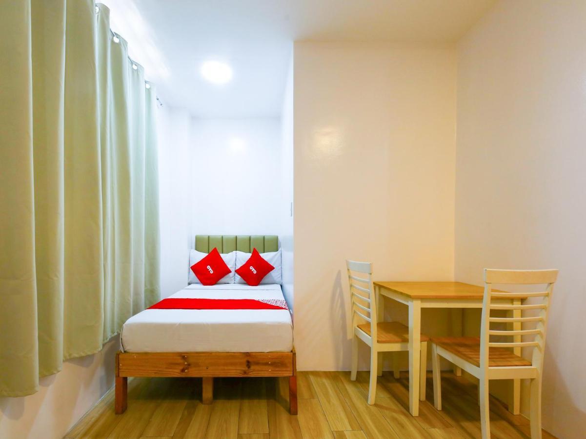 Oyo 783 Freemont Place Otel Pasay Dış mekan fotoğraf